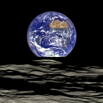 Earthrise NASA
